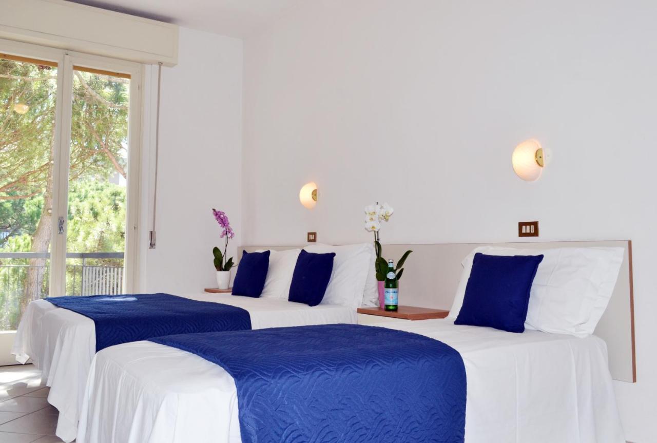 Hotel Elefantino Grey - Free Breakfast & Brunch Until 13-00 - Vicinissimi A Mirabilandia Милано Мартима Екстериор снимка